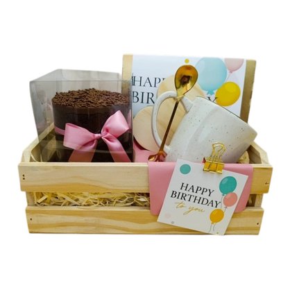 Cesta de Presente  Doce Aniversário Rosa