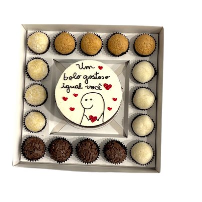 Festa na caixa Bento Cake chocolate Um Bolo Gostoso