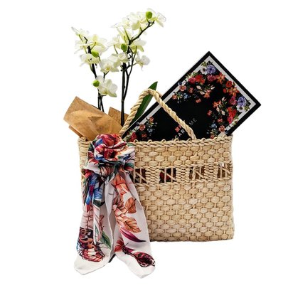 Kit Mimos Lenço Scarf Me, Orquídea e Sacola Palha