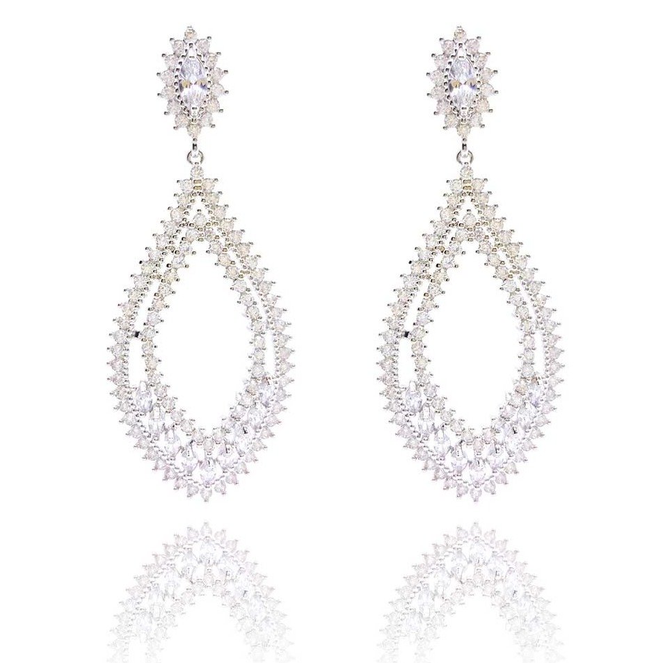 Brinco Luna Cristal Ouro Branco