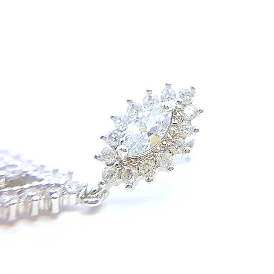 Brinco Luna Cristal Ouro Branco