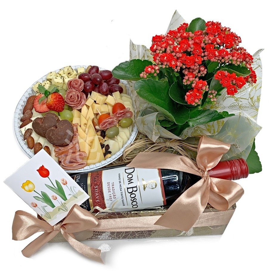 Cesta Especial com Flores, Vinho e Queijos